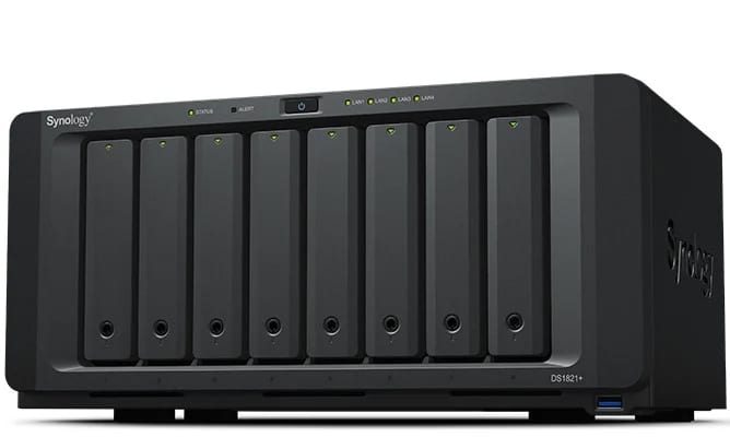 Serveur NAS 8 baies Synology DiskStation DS1821+
