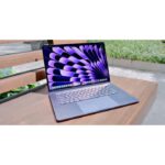 MacBook Air 15″ – Puce M4, 16 Go RAM, 256 Go SSD – Minuit (MW1L3) – Image 2